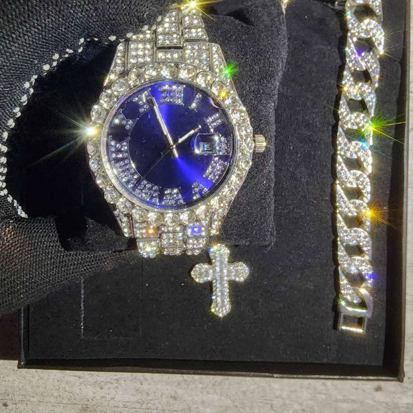 SET DE RELOJ + PULSERA + COLLAR (COLOR AZUL Y PLATA)