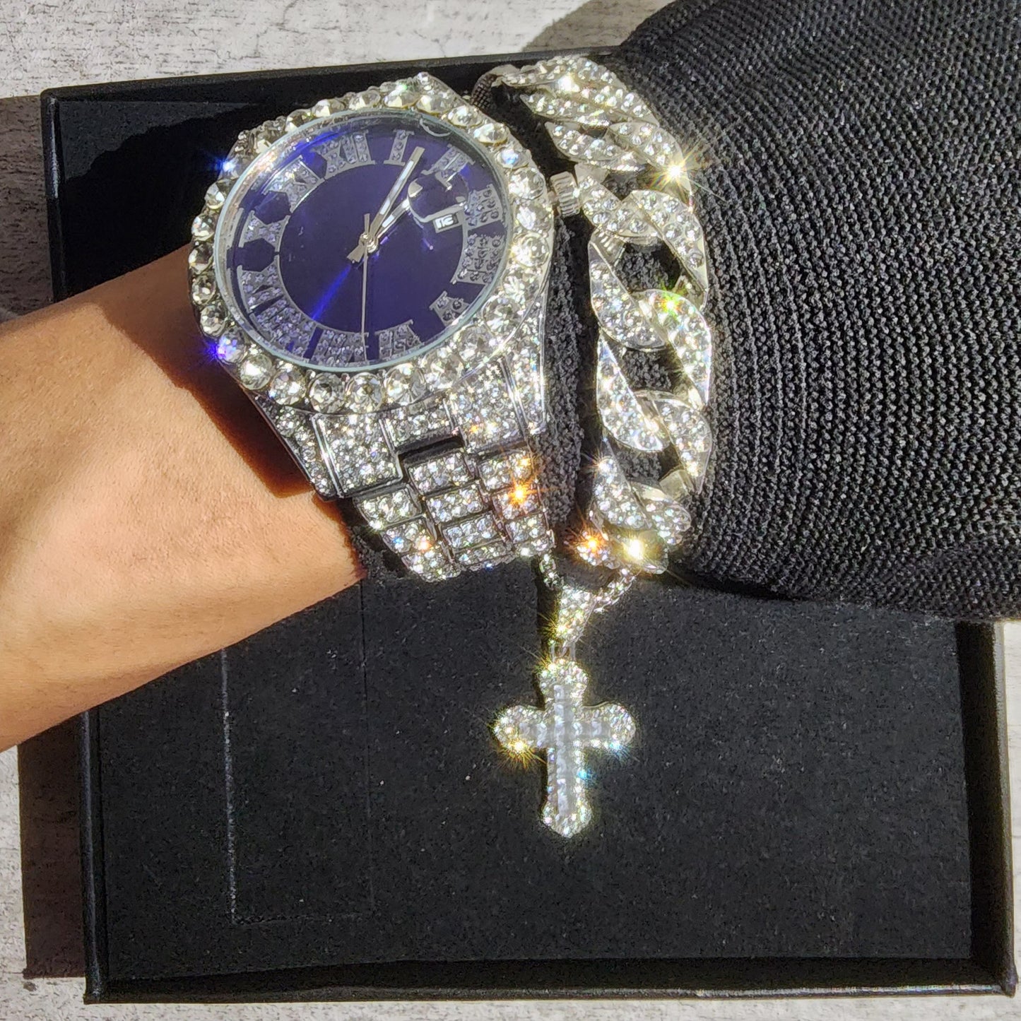 SET DE RELOJ + PULSERA + COLLAR (COLOR AZUL Y PLATA)
