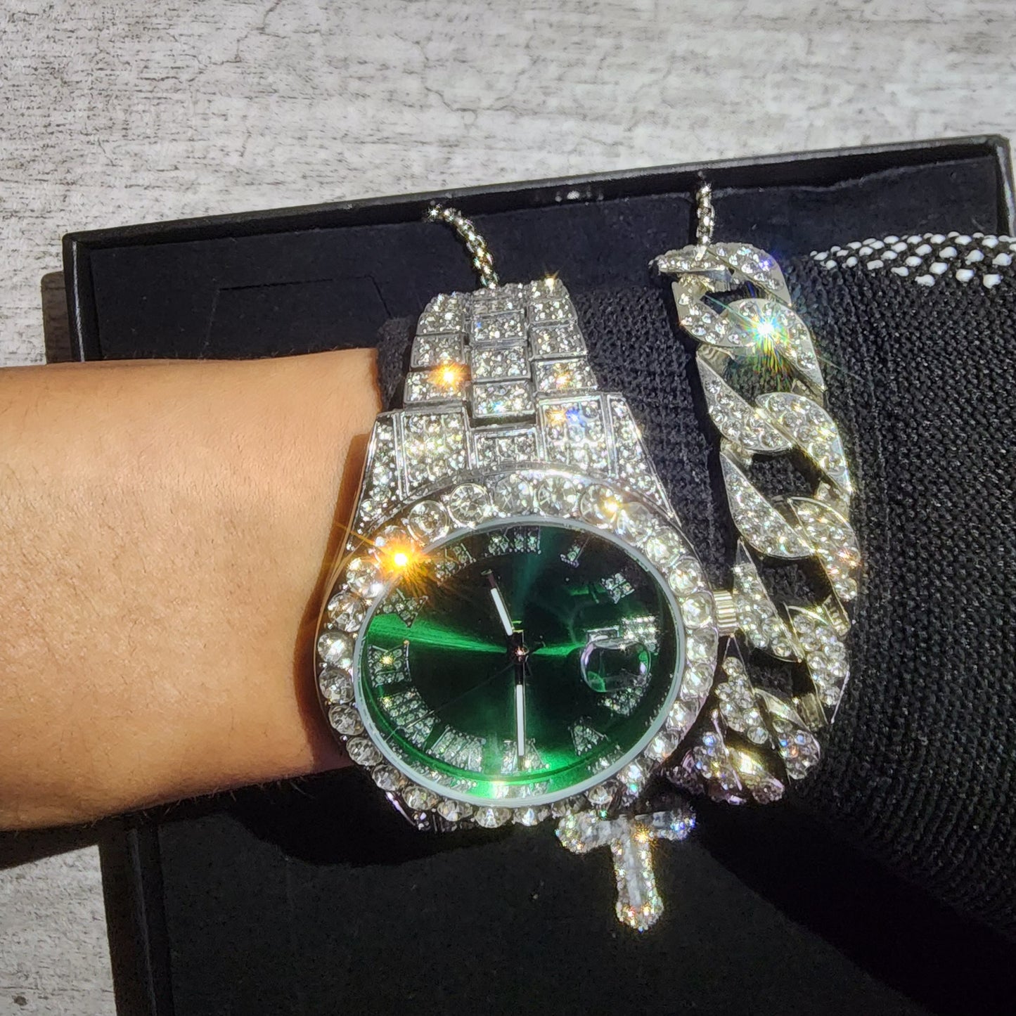 SET DE RELOJ + COLLAR + PULSERA EN COLOR VERDE